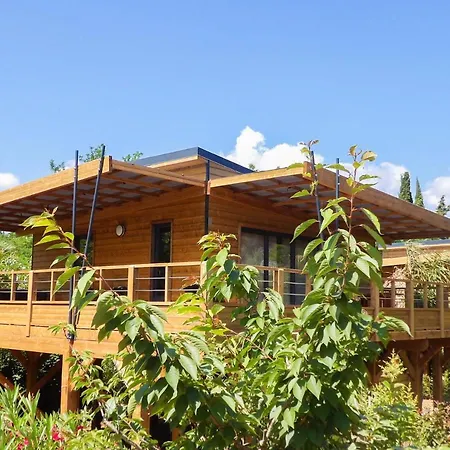 Camping Maeva Respire Ecolodge L'etoile D'argens Campingplatz