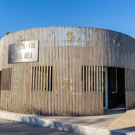Camping Maeva Respire Ecolodge L'etoile D'argens Frejus