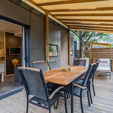 Camping Maeva Respire Ecolodge L'etoile D'argens Campsite 5*