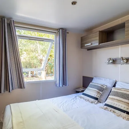 Camping Maeva Respire Ecolodge L'etoile D'argens Fréjus