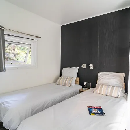Campsite Camping Maeva Respire Ecolodge L'etoile D'argens 5*
