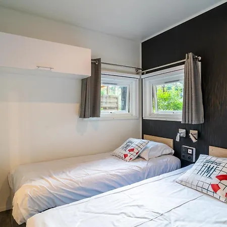 Campingplatz Camping Maeva Respire Ecolodge L'etoile D'argens Fréjus