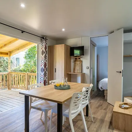 Camping Maeva Respire Ecolodge L'etoile D'argens