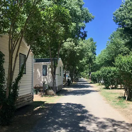 Campsite Camping Maeva Respire Ecolodge L'etoile D'argens